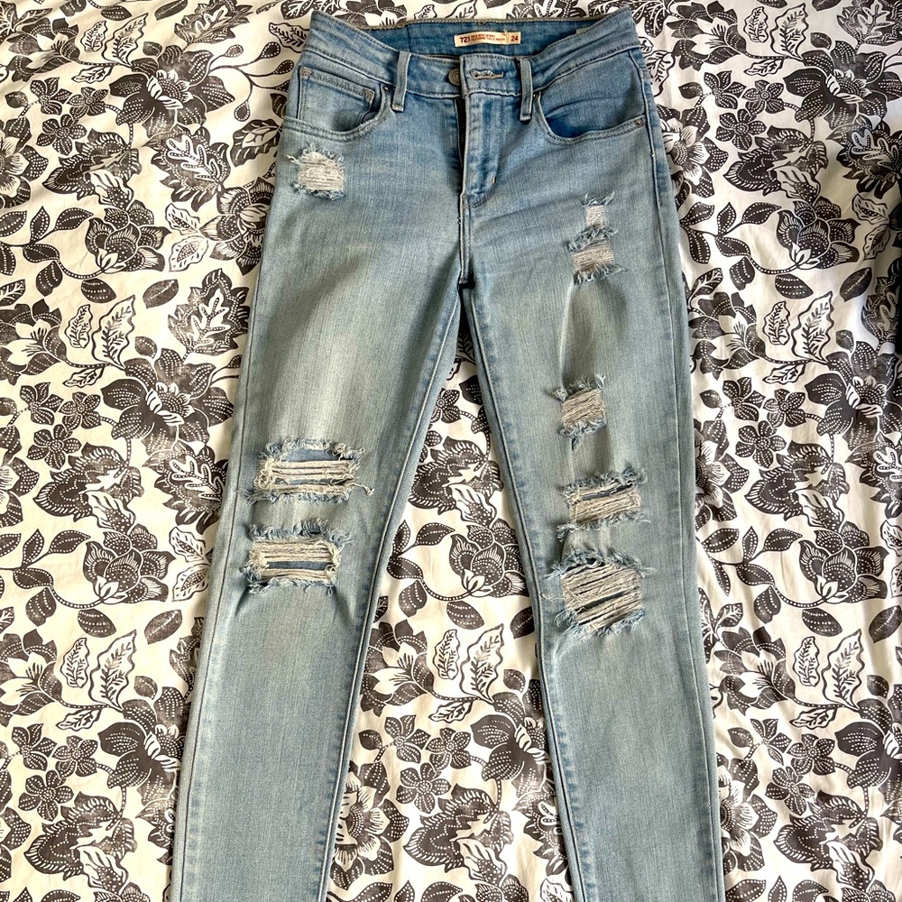 Levi’s 721 High Rise Skinny Women’s Jeans size 24